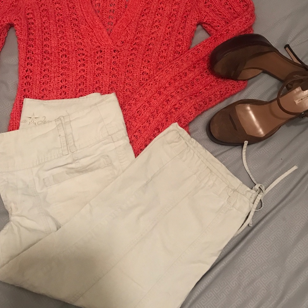 🌻EUC🌻 Cream colored capris